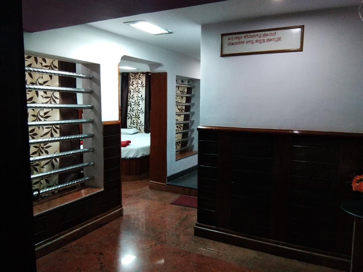 Hotel Sanman Lodge Shimoga Dış mekan fotoğraf